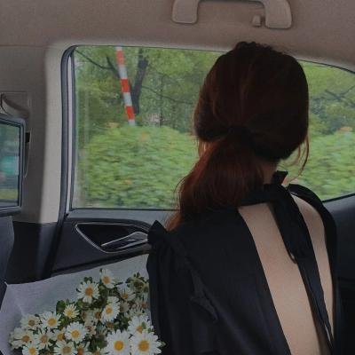 我有三个大佬哥哥